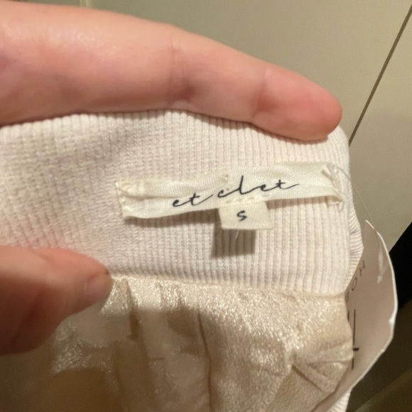 Creamy white tennis vibes skirt skort w/ shorts underneath side zipper stretch - Picture 2 of 11